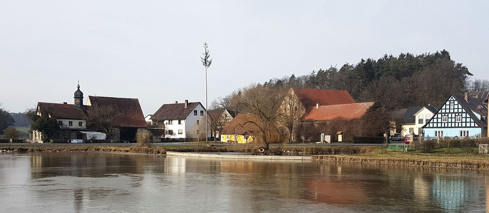 Willkommen in Ailsbach (Am Dorfweiher)